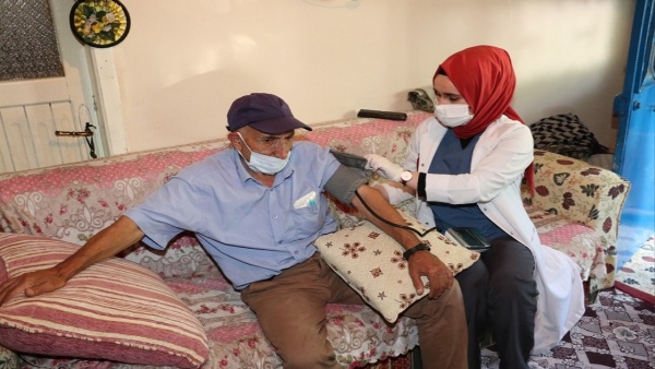 Şefkat Eli Projesi vatandaşların eli ayağı oluyor