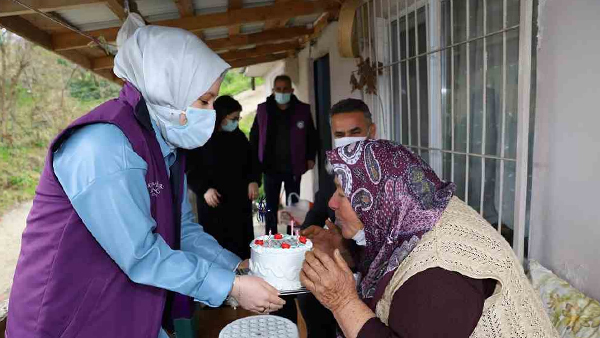 Büyükşehirden anlamlı hediye