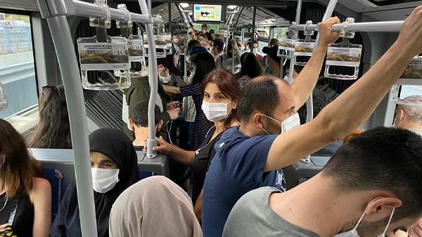İstanbul’da toplu ulaşımda artış yaşanıyor