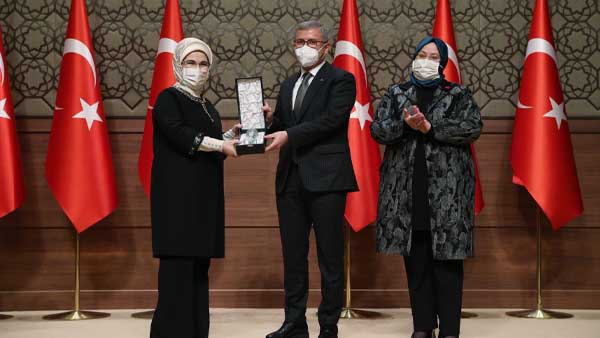 Üsküdar’a “Türkiye Erişebilirlik Ödülü”