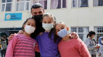 Esenler’den Batman’a sevgi kamyonu