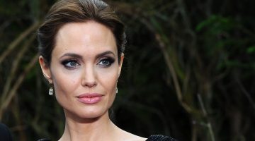 Angelina Jolie Elif Şafak’la İstanbul sözleşmesi hakkında konuştu
