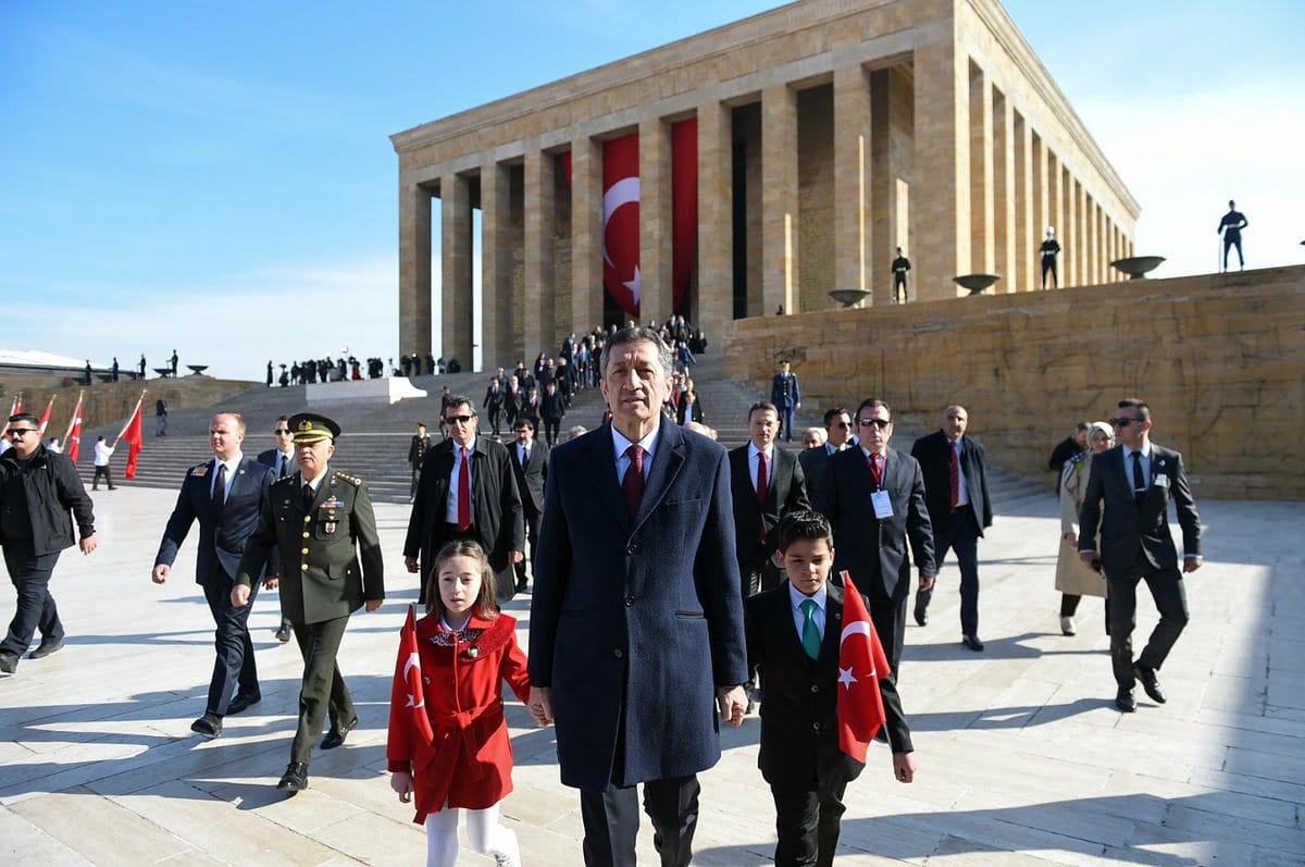 Bakan Selçuk 23 Nisan kutlama etkinliklerini açıkladı
