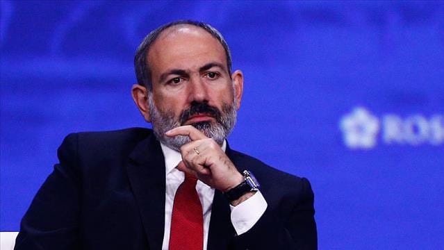 Ermenistan Başbakanı Nikol Paşinyan istifa etti