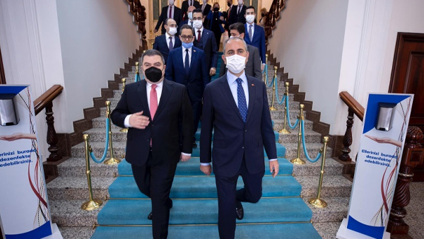 Bakan Gül, Kuzey Makedonyalı mevkidaşı ile görüştü