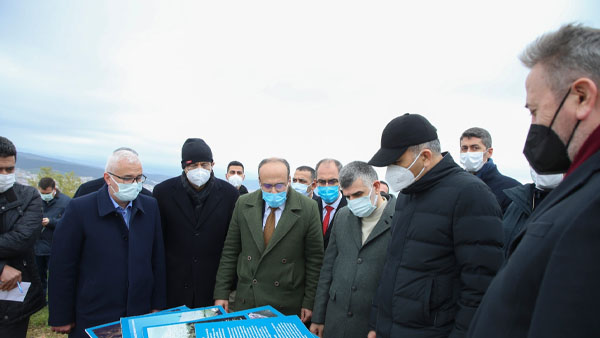 Vali Yerlikaya Sultanbeyli’deki projeleri inceledi