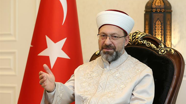 Bayram namazı camilerde kılınacak mı?