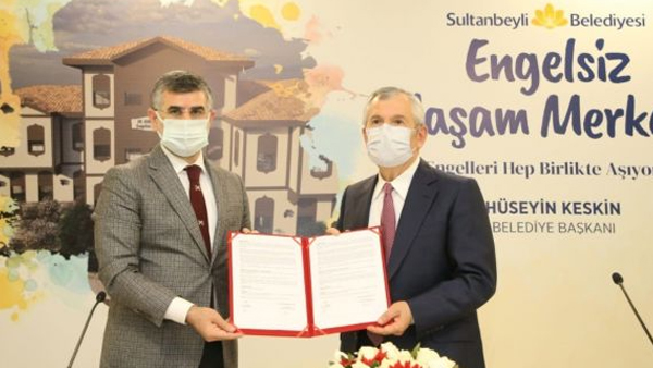Sultanbeyli’de, Engelsiz Yaşam Merkezi için imzalar atıldı