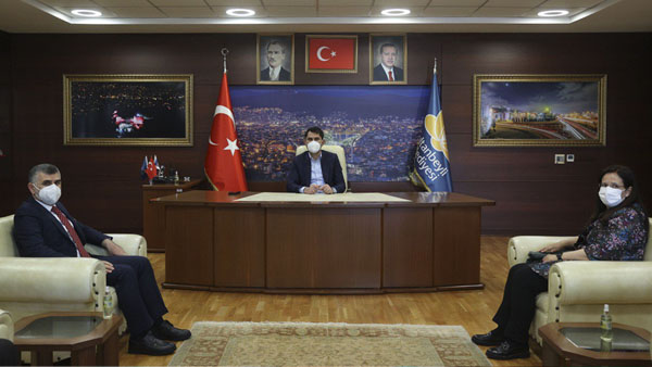 Bakan Murat Kurum’dan Sultanbeyli’ne ziyaret