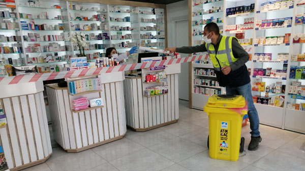 Atık ilaç projesi 61 eczanede sürüyor