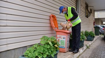 Tuzla’da Bayat Ekmekler Gıda Kolisine Dönüşüyor
