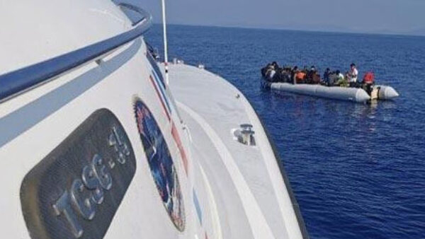 Yunanistan geri ittiği 40 Sığınmacı kurtarıldı