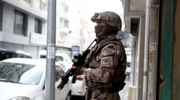 8 ilde operasyonu: 136 kişi yakalandı