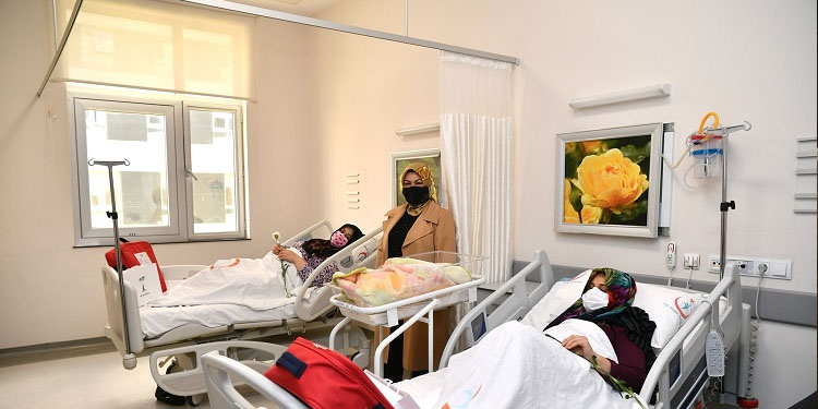 Sancaktepeli annelere anlamlı ziyaret