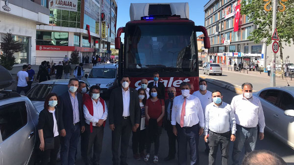 Başkan Bozkaya’dan sokak sokak bayram kutlaması