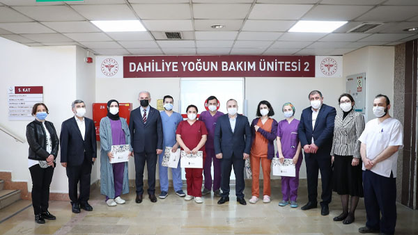 Başkan Yıldırım’dan Hemşireler Günü ziyareti