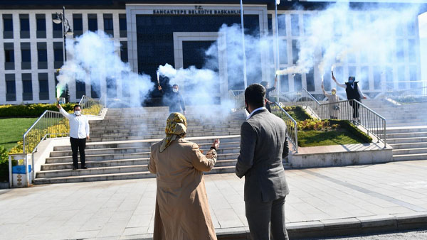 Başkan Döğücü’ye Anneler Günü jesti