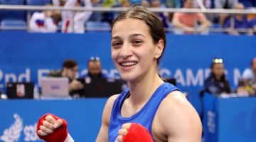 Buse Naz Çakıroğlu altın madalya kazandı