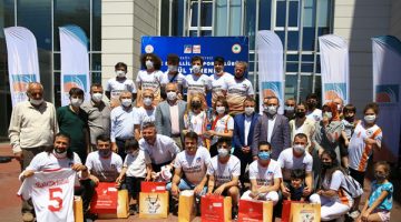 İşitme Engelliler Eğitim Kültür ve Gençlik Spor Kulübü göğüsleri kabarttı