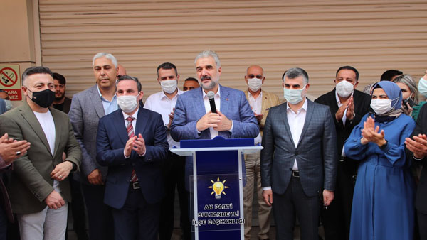 Başkan Kabaktepe, Sultanbeyli’ye ilk ziyaretini yaptı