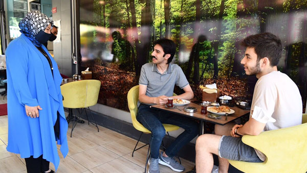 Başkan Döğücü esnafları yalnız bırakmıyor