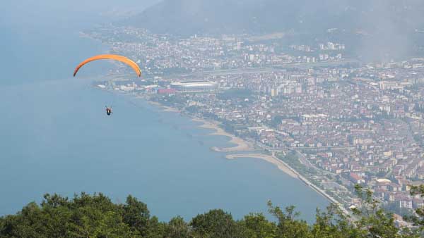Yamaç paraşütü tutkunlarının vazgeçilmez adresi!