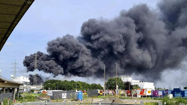 Atık yakma tesisinde patlama