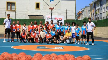 Yaz spor okulları 1200 öğrenci ile başladı
