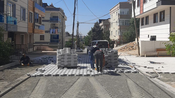 Sancaktepe’nin kaldırım ve yollarına konfor