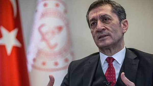 Ziya Selçuk resmen istifa etti! Yerine Mahmut Özer atandı!