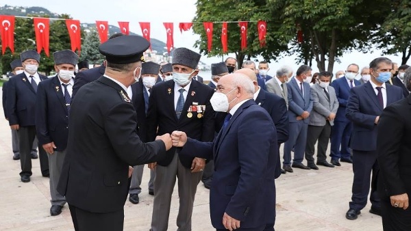 Gaziler Günü Törenle Kutlandı