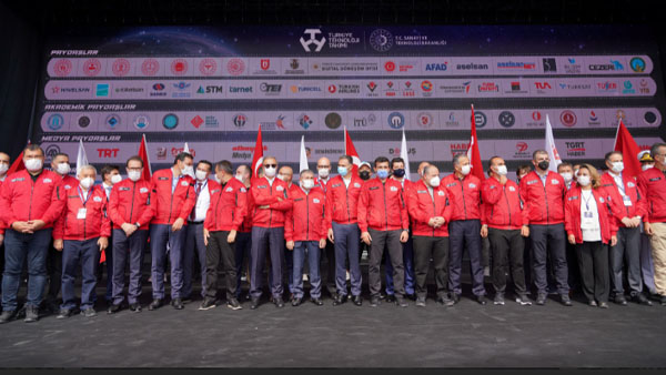 MEB, 800 kişilik kadro ile TEKNOFEST’te yer aldı