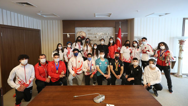 Yanık, “Devlet Korumasında Yetişen Çocuklarımızla Gurur Duyuyoruz”