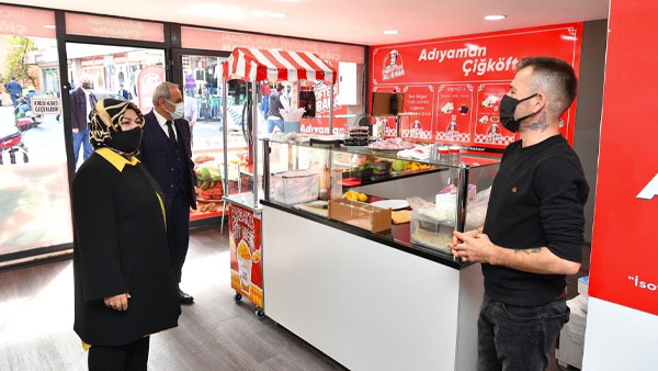 Başkan Döğücü esnafla bir araya geldi