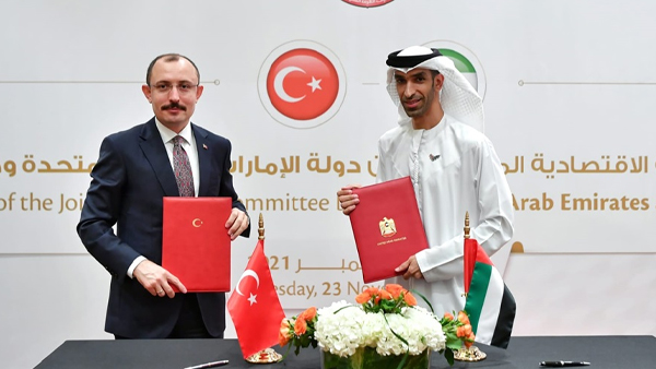 Bakan Muş, Türkiye-Birleşik Arap Emirlikleri İş Forumu ve KEK Toplantısı’na katıldı