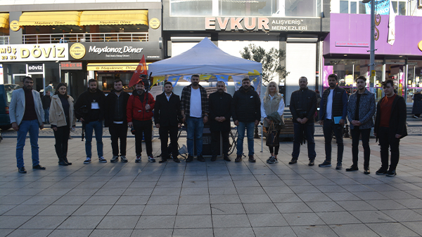 İYİ Parti, Doğu Türkistan için imza kampanyası başlattı
