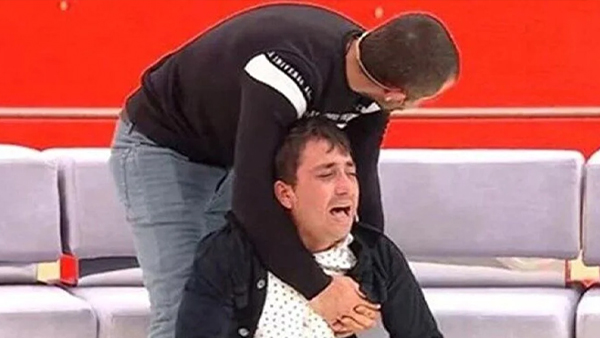 Eşi kaçan Serkan Kıyak yaşamına son verdi!