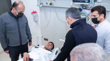 Polisleri taşıyan servis aracı devrildi: 14 polis yaralı