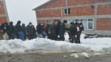 AYAN AİLESİNİN ACI GÜNÜ