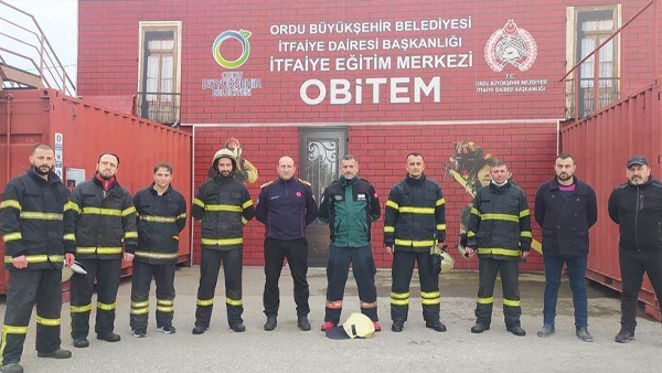 Gönüllü arama ve kurtarma ekibi eğitimlerini aldı