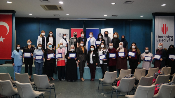 Ümraniye’de Gebe Okulu Anne Adaylarını Ağırlıyor