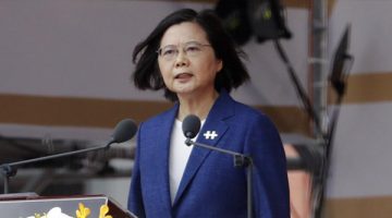 Kadın liderden Ukrayna’da maddi yardım