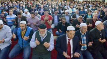 Bayram namazı saat kaçta? Bayram namazı nasıl kılınır?