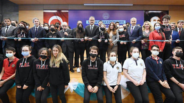 Yenilevent Anadolu Lisesi Doğan Hızlan Kütüphanesi Hizmete Açıldı