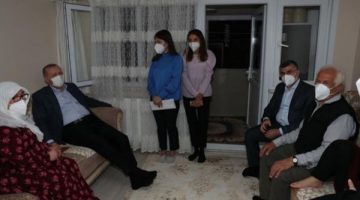 Sultanbeyli’de “Ben Tayyipçiyim” Diyen Beyhan Teyze Erdoğan’la Görüştü