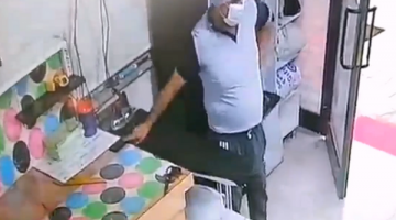 Sultanbeyli’de Bir İş Yerinde Telefon Hırsızlığı Kamerada