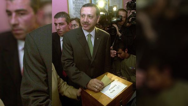 Cumhurbaşkanı Erdoğan’dan 20 yıl paylaşımı