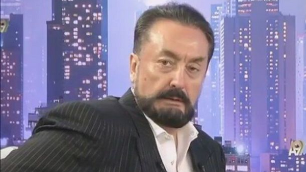 Adnan Oktar’a 891 yıl hapis cezası