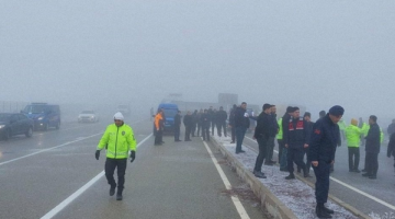 Kırşehir’de zincirleme kaza: 2 ölü, 2’si ağır 12 yaralı