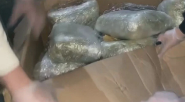 İBB logolu araçta 112 kilo uyuşturucu yakalandı